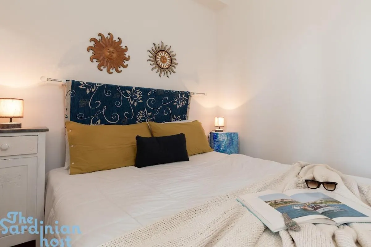 Apartmán Few Steps From The Sea Golfo Aranci 0*,